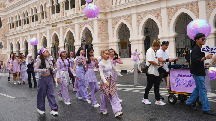Image from: PIXY Brings Its #BebaskanDiri Beauty Movement to Kuala Lumpur With the Airy Series