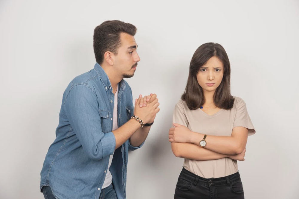 M’sian says girlfriend dumped him after he asked her to pay half for ...