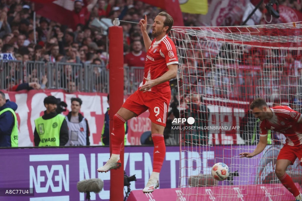 Bayern Munich clinch Bundesliga title with 4-2 win over Stuttgart