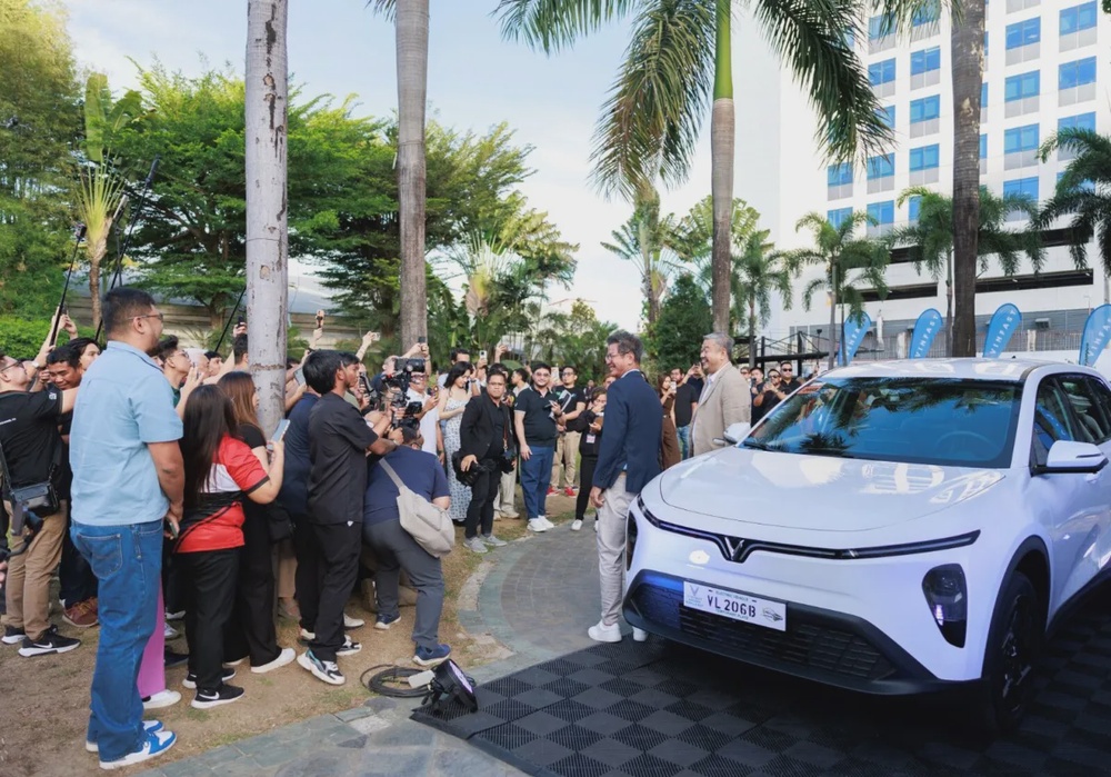 VinFast Officially Launches VF MPV 7 In The Philippines