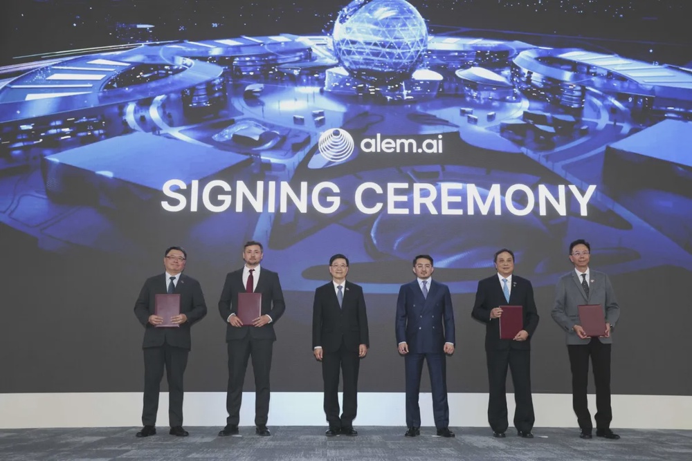 Cyberport Chairman Joined CE’s Business Delegation to Kazakhstan and Uzbekistan