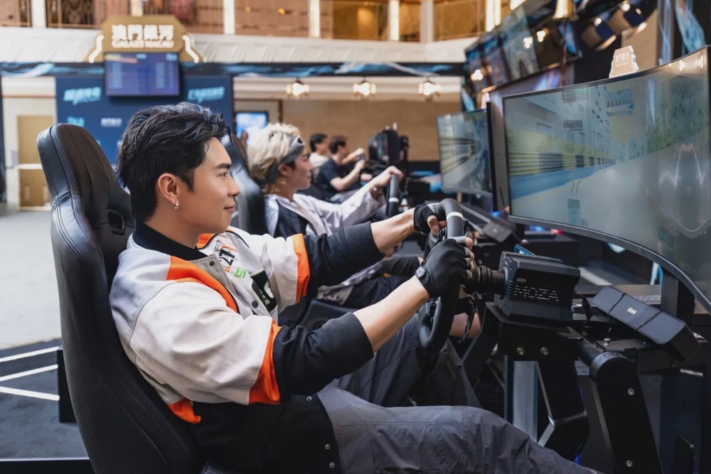 Keep the Heat, Turn Up the Thrill – Summer Accelerated at Galaxy Macau