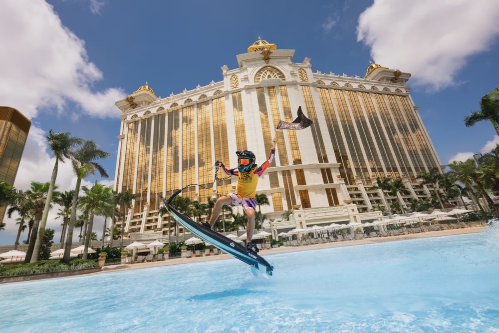Keep the Heat, Turn Up the Thrill – Summer Accelerated at Galaxy Macau