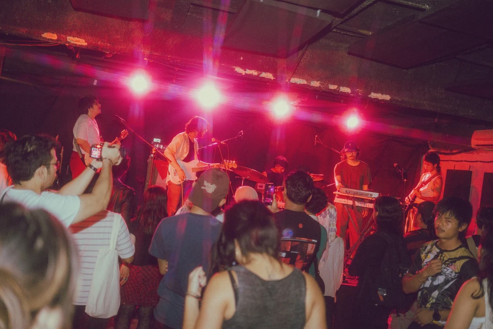 From left: Syabil, Hadeef Azlan, Azif Shahir, Ojay Kushairi and Low Hao Zhe of Golden Mammoth bring the night to a psychedelic, funk-filled close.