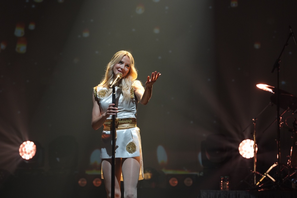 Bjorn Again’s Agnetha brings vocalpower to the group’s best-knownsongs.