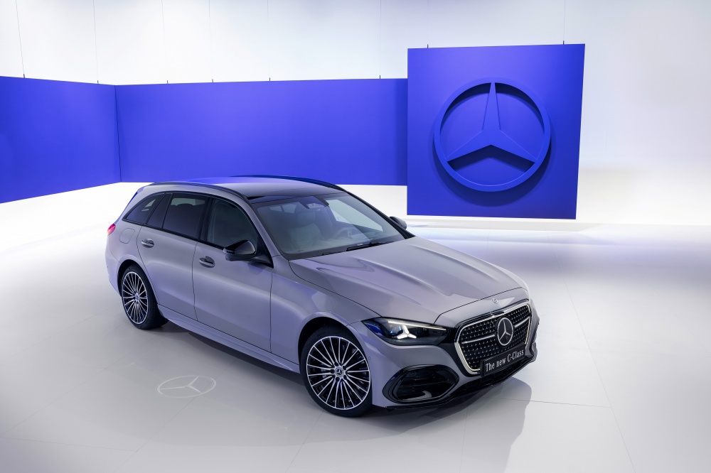 2027 Mercedes-Benz C-Class Facelift revealed, W206 gets new exterior but with same interior
