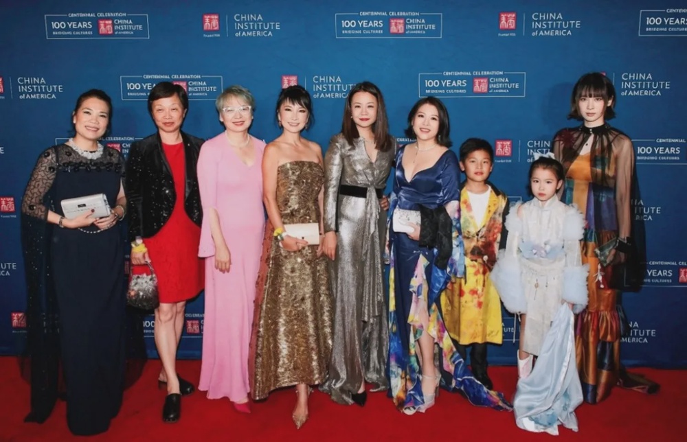 ISABELLE.C Debuts Wearable Art and Intangible Cultural Heritage Masterpieces at New York Fashion Week’s China Institute Fashion Week