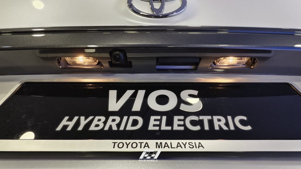 Image from: Toyota Vios Masuk Era Hibrid: Lebih Jimat, Tak Perlu Cas & Disokong Teknologi Bateri Hibrid Dipasang Tempatan
