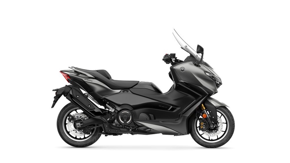 Image from: Yamaha TMAX Tech Max 2026 Tampil Lebih Eksklusif Dengan Warna Baharu Crystal Graphite