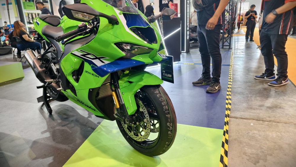 Image from: MODENAS Lancar Tiga Model Baharu Di Malaysia Bike Show 2026: Modenas Z650 S, Kawasaki Z1100 SE & Ninja ZX-10R