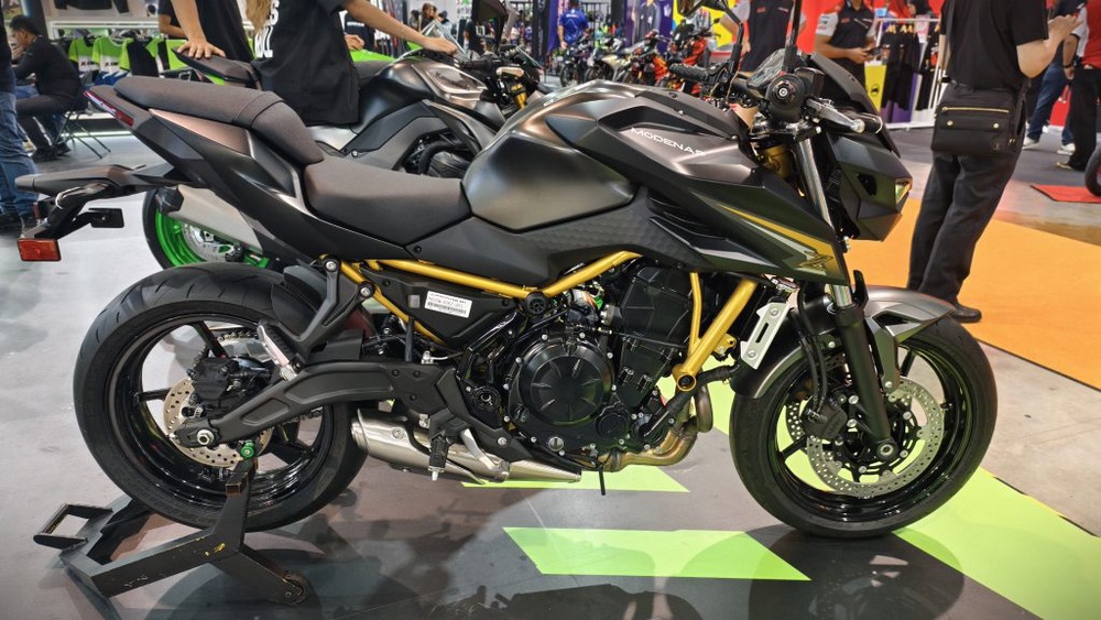 Image from: MODENAS Lancar Tiga Model Baharu Di Malaysia Bike Show 2026: Modenas Z650 S, Kawasaki Z1100 SE & Ninja ZX-10R