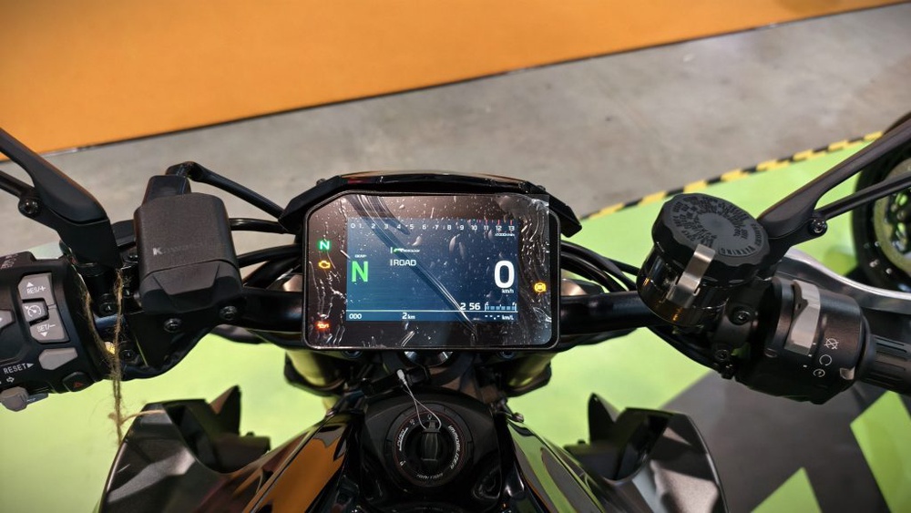 Image from: MODENAS Lancar Tiga Model Baharu Di Malaysia Bike Show 2026: Modenas Z650 S, Kawasaki Z1100 SE & Ninja ZX-10R