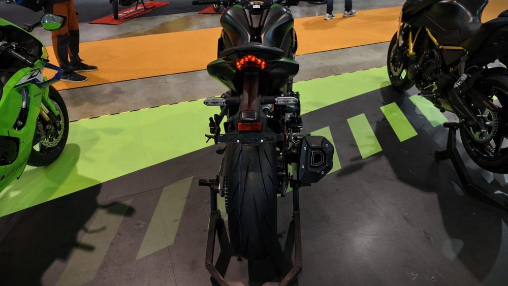 Image from: MODENAS Lancar Tiga Model Baharu Di Malaysia Bike Show 2026: Modenas Z650 S, Kawasaki Z1100 SE & Ninja ZX-10R