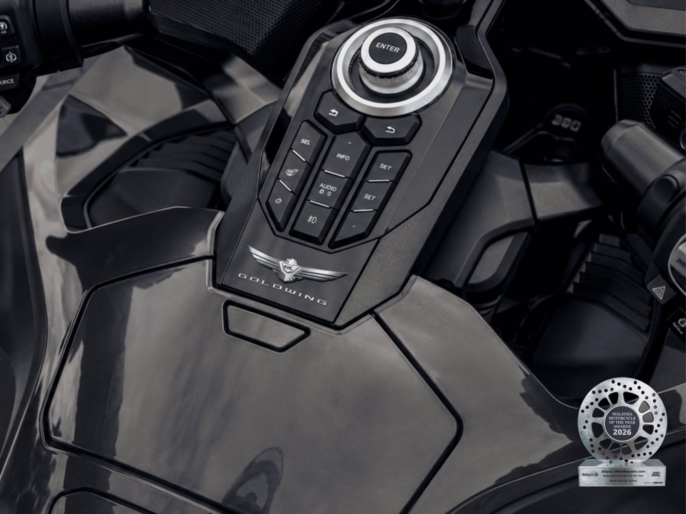 Image from: Boon Siew Honda Perkenalkan Warna Baharu Gunmetal Black Metallic Untuk Gold Wing Tour