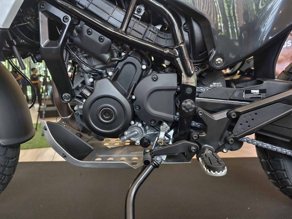 Image from: KTM Malaysia Kembali Gegarkan Pasaran Dengan Siri Baharu KTM 390 “Two Worlds, Zero Excuses”