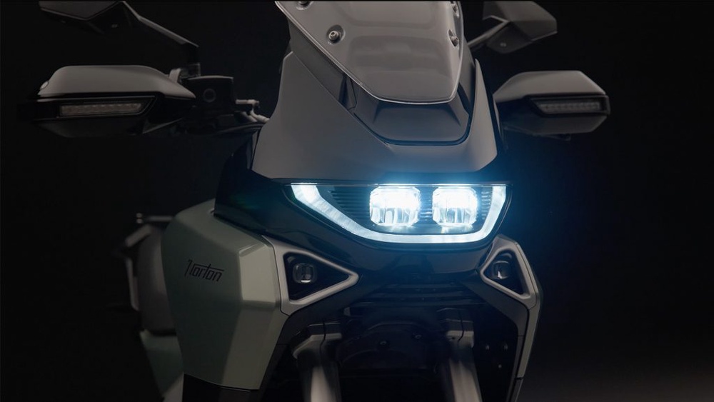Image from: Norton Atlas & Atlas GT: Pencabar Baharu Segmen Adventure Middleweight
