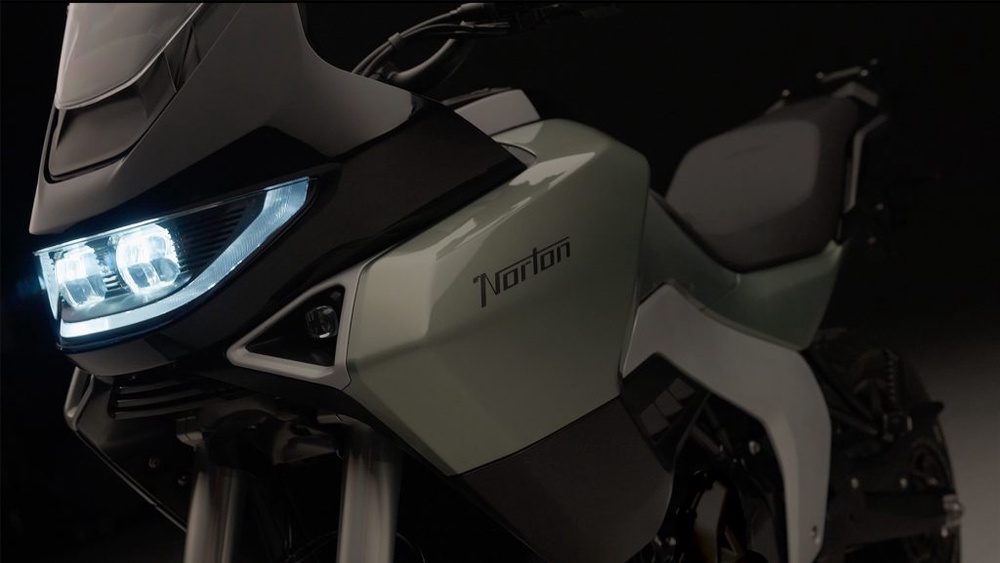 Image from: Norton Atlas & Atlas GT: Pencabar Baharu Segmen Adventure Middleweight