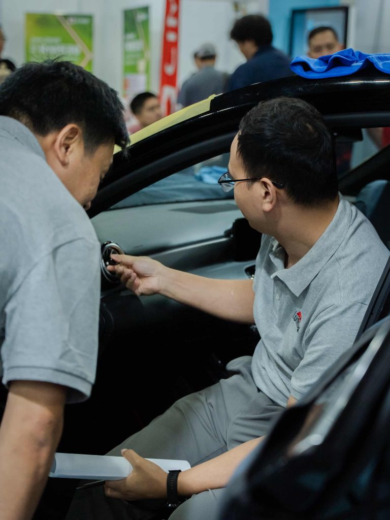 Image from: JACAR x LLumar Tint-Off Championship 2026 Angkat Standard Pemasangan Filem Penapis Haba Ke Tahap Antarabangsa