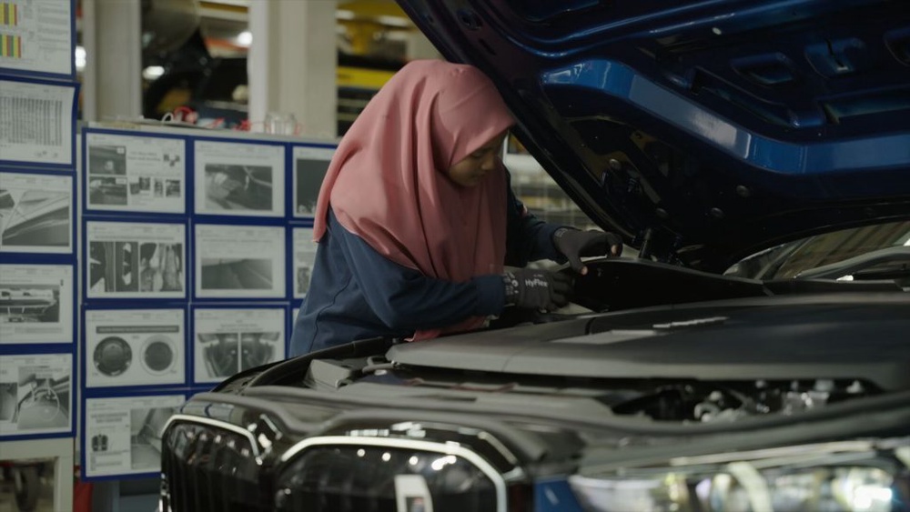 Image from: Inokom Dipercayai BMW, Porsche, Mazda, Hyundai & Chery Sebagai Hab Pengeluaran ASEAN