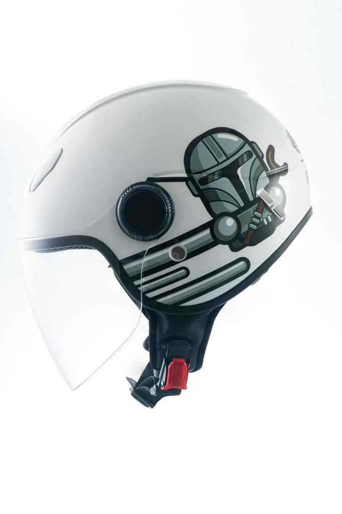 Image from: ARC Helmet Lancar XRS Star Wars Edition, Tampil Dengan Piawaian ECE 22.06