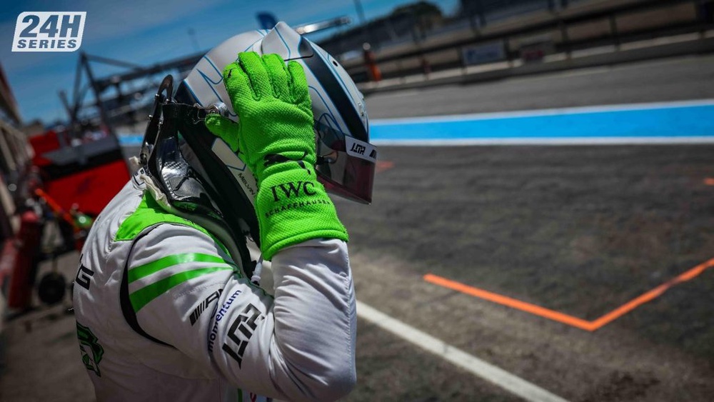 Image from: Viper Niza Racing Raih Tempat Ke-10 Keseluruhan di 12 Jam Paul Ricard, Kini Ketiga Dalam Kedudukan GT3-AM