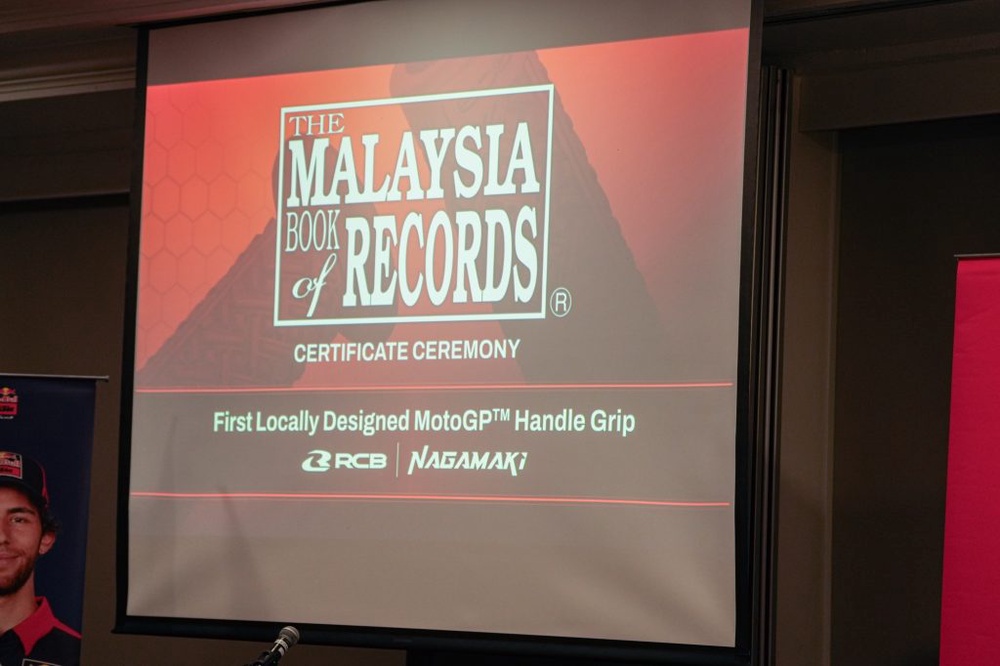 Image from: MKA Group Diiktiraf Malaysia Book of Records Menerusi RCB Nagamaki Handle Grip