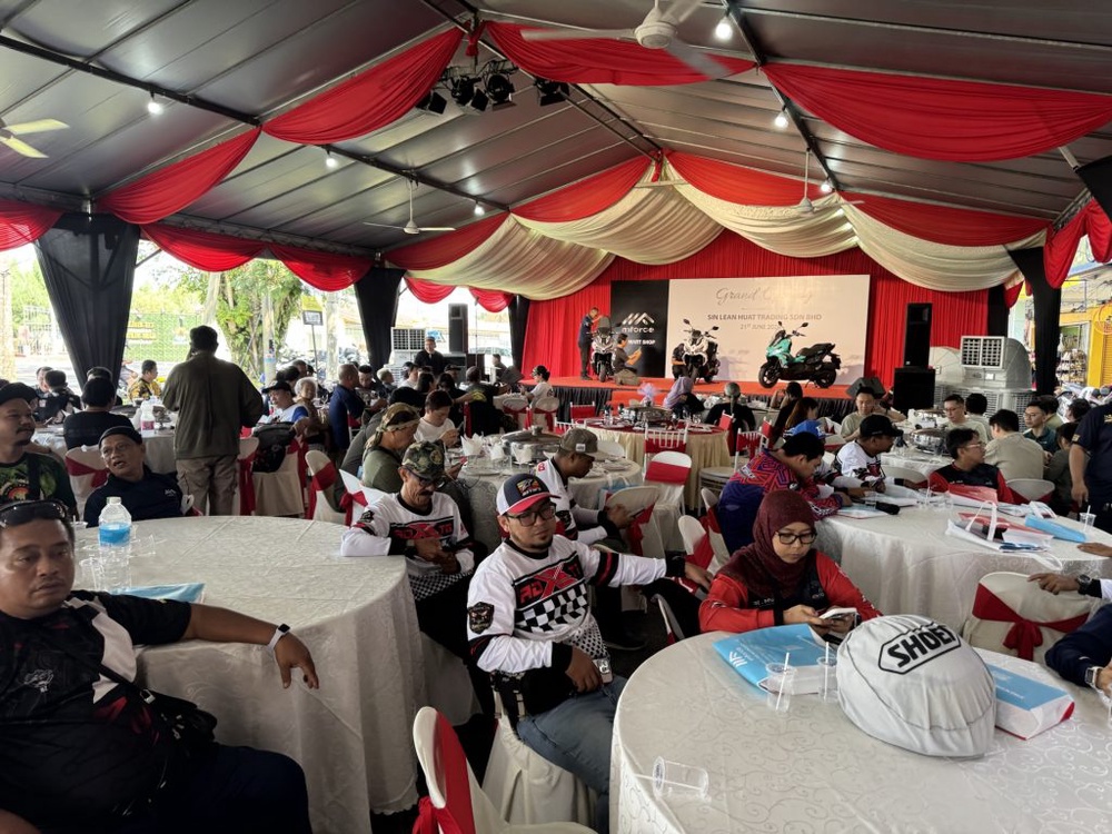 Image from: MForce Rasmi Buka MForce Smart Shop Baharu di Kamunting, Taiping