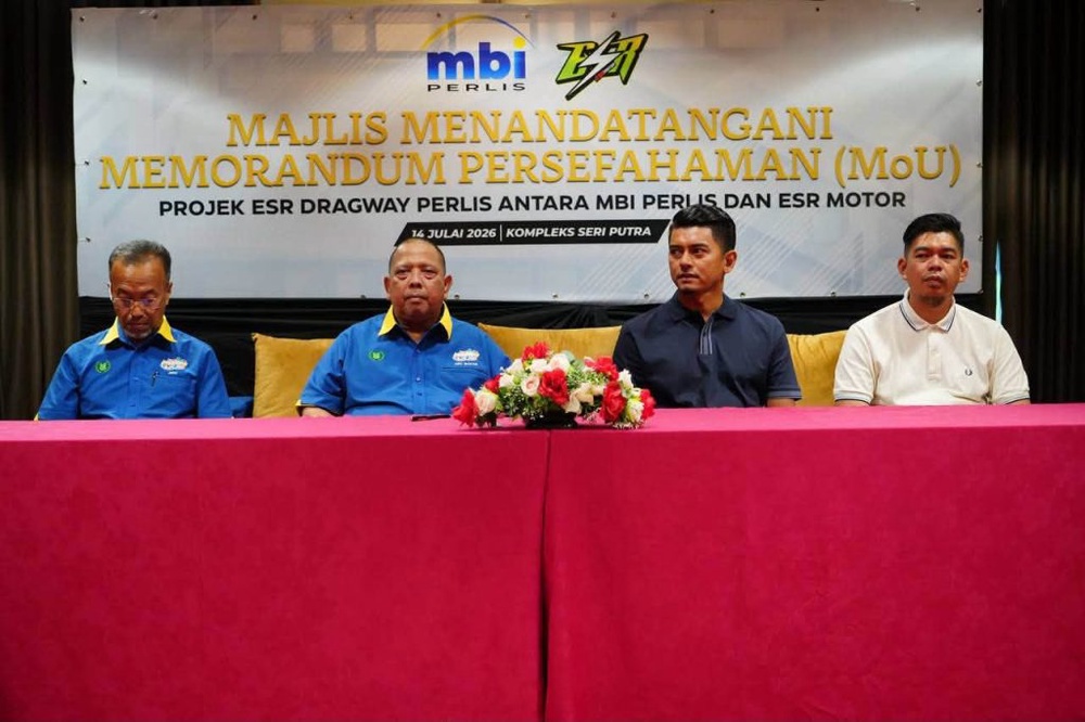Image from: Majlis Menandatangani Memorandum Persefahaman Projek ESR Dragway Perlis Berlangsung di Perlis