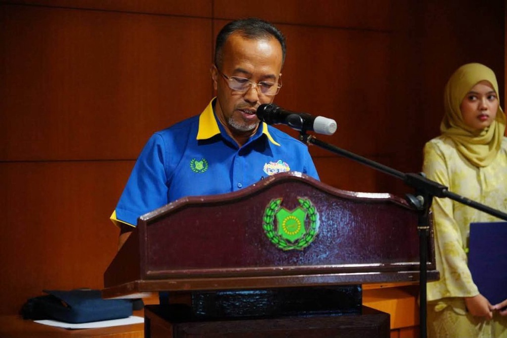 Image from: Majlis Menandatangani Memorandum Persefahaman Projek ESR Dragway Perlis Berlangsung di Perlis