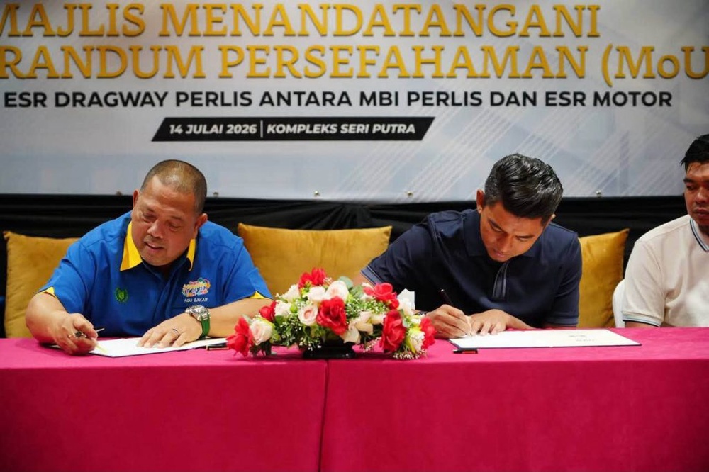 Image from: Majlis Menandatangani Memorandum Persefahaman Projek ESR Dragway Perlis Berlangsung di Perlis