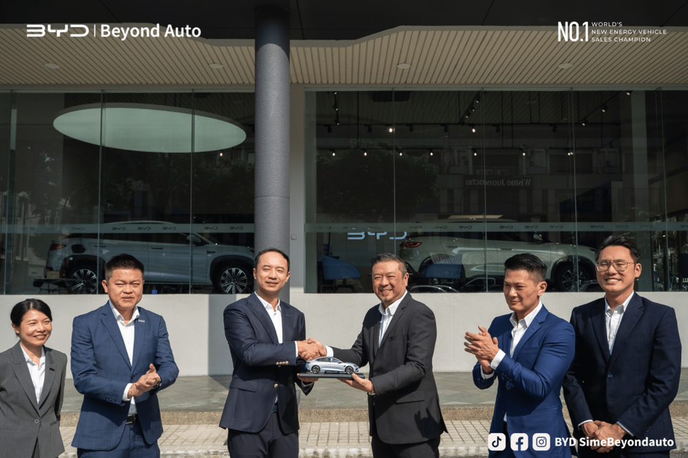 Image from: Sime Beyond Auto Rasmi Buka BYD Sri Petaling, Kukuhkan Status Kumpulan Pengedar BYD No.1 Malaysia