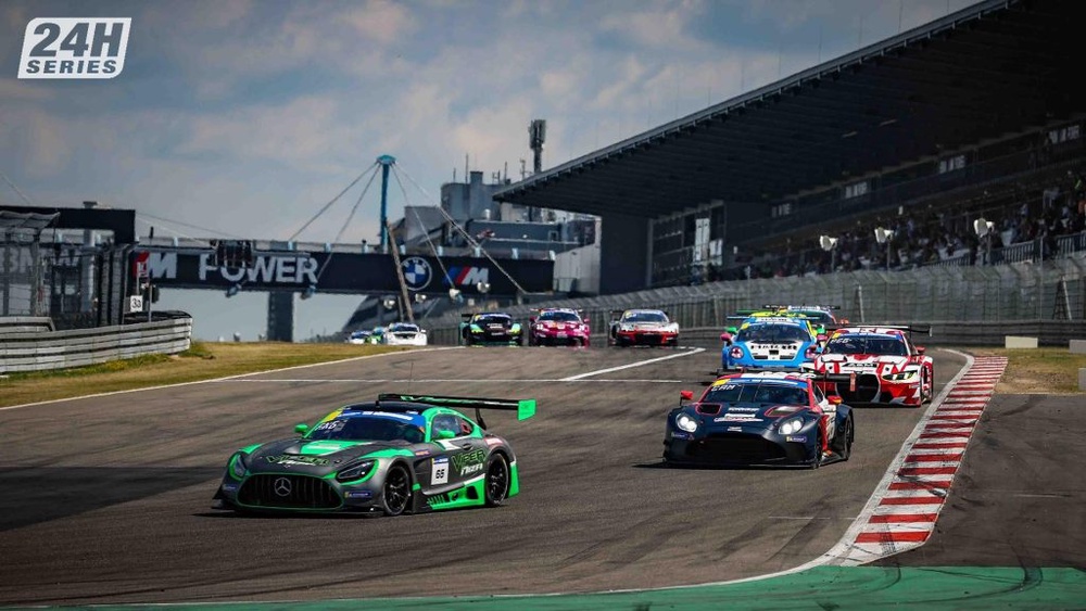 Image from: Viper Niza Racing Raih Podium Keseluruhan Pertama Di Michelin 12H Nürburgring