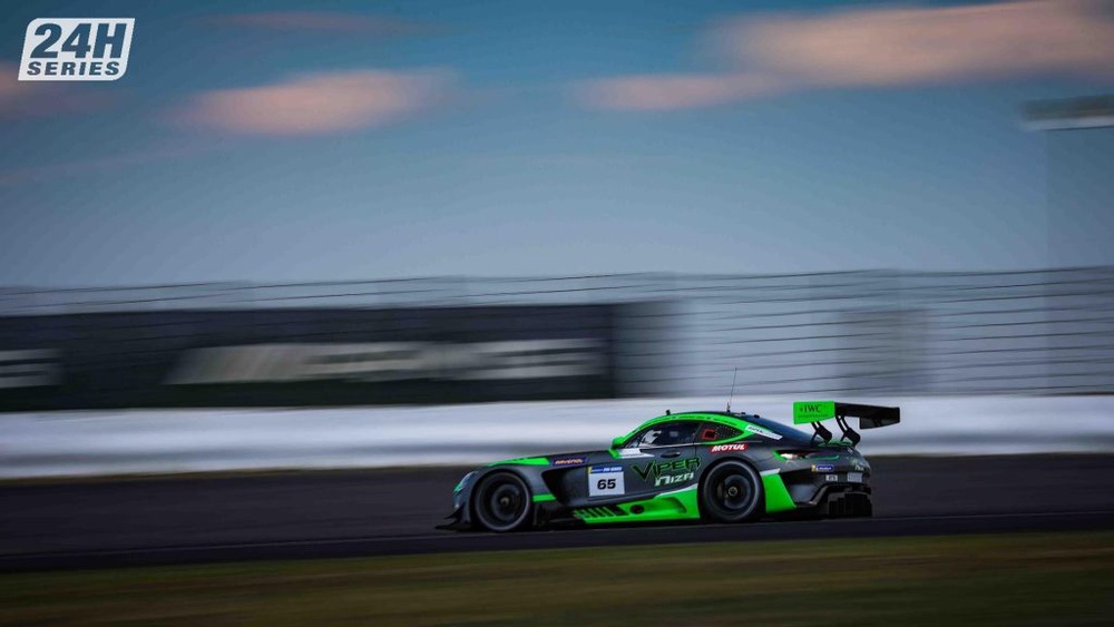 Image from: Viper Niza Racing Raih Podium Keseluruhan Pertama Di Michelin 12H Nürburgring