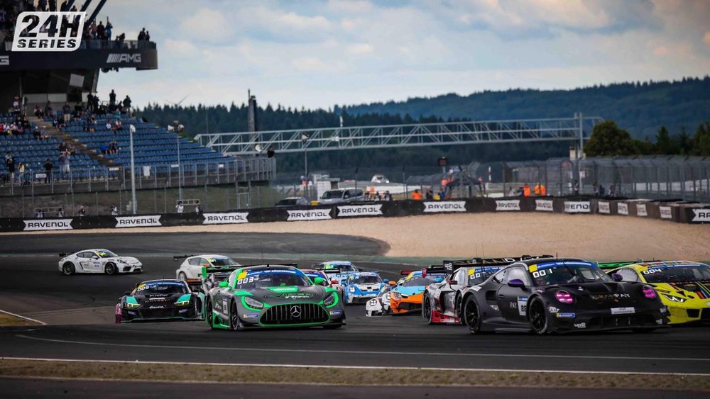 Image from: Viper Niza Racing Raih Podium Keseluruhan Pertama Di Michelin 12H Nürburgring