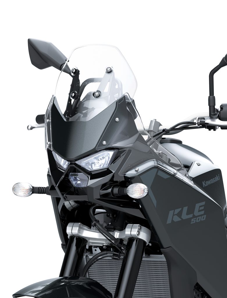 Image from: 60 Pembeli Terawal Kawasaki KLE500 Terima Pakej Eksklusif Megatrail Adventure