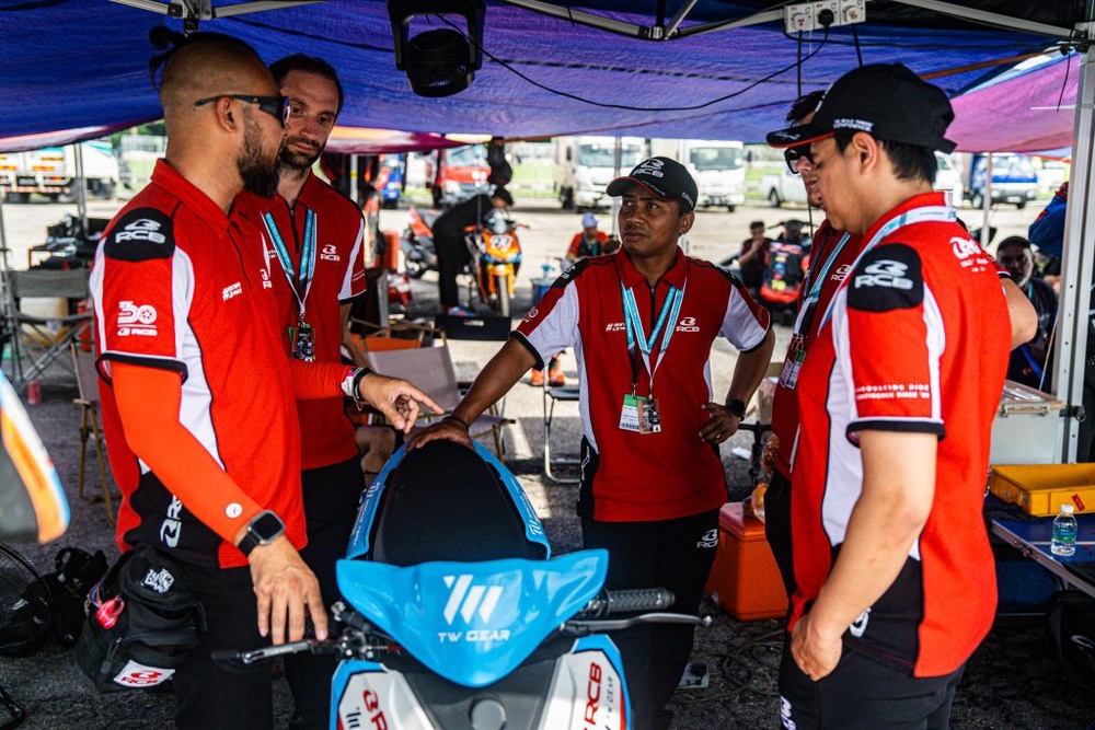 Image from: Staff RCB dari Itali Selami Dunia Perlumbaan Tempatan