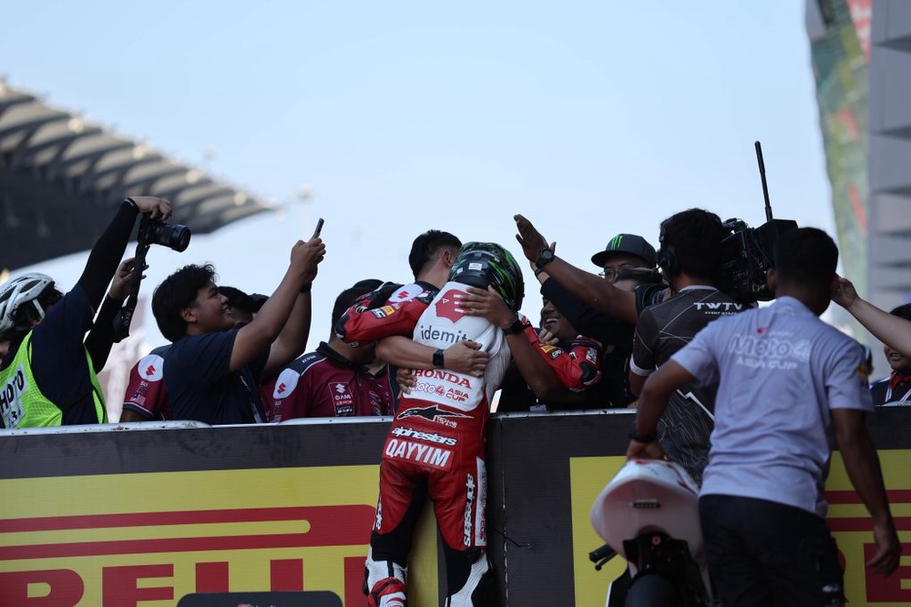 Image from: Qayyim Razin Lengkapkan Kemenangan Berganda, Qabil Irfan Hadiahkan ‘Double Podium’ Buat Malaysia Di Sepang