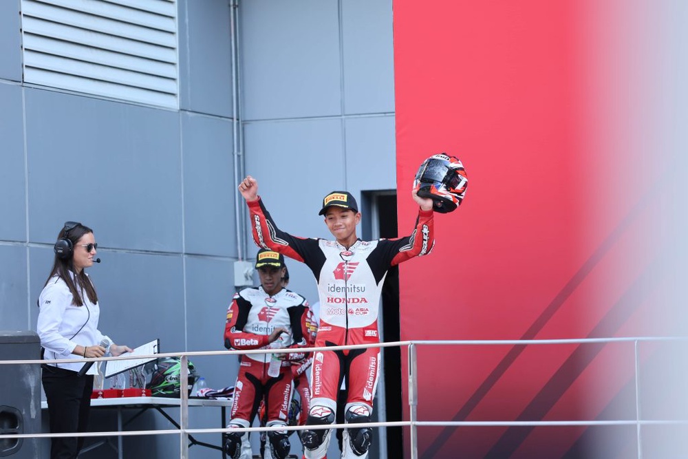 Image from: Qayyim Razin Lengkapkan Kemenangan Berganda, Qabil Irfan Hadiahkan ‘Double Podium’ Buat Malaysia Di Sepang