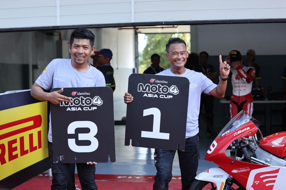 Image from: Qayyim Razin Lengkapkan Kemenangan Berganda, Qabil Irfan Hadiahkan ‘Double Podium’ Buat Malaysia Di Sepang