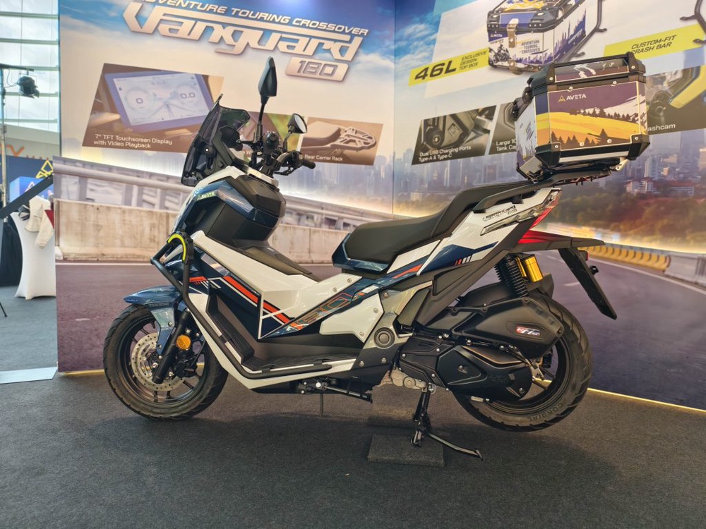 Image from: Aveta Vanguard 180 Rasmi Dilancarkan: Motosikal Adventure Touring Crossover (ATC) Ideal Untuk Penunggang Harian & Kembara!