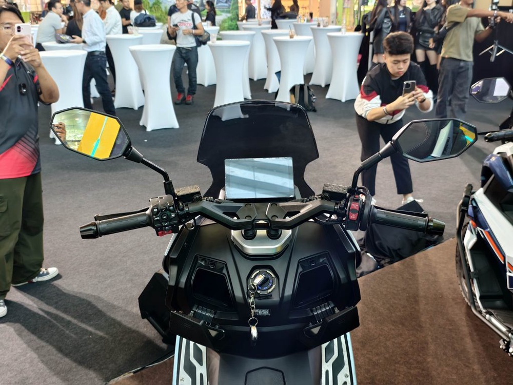Image from: Eksklusif & Terhad 688 Unit Sahaja! Aveta Vanguard 250 Edisi Terhad Kini Hadir Untuk Pengumpul & Penggemar Kembara