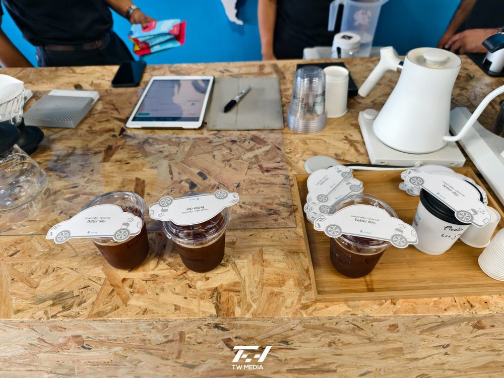 Image from: JACAR x SISTER GESHA COFFEE: Nikmati Kopi Premium Sambil Kereta Dijaga di Bandar Utama