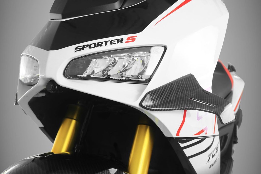 Image from: MODA Lancar Sporter S SKII Baharu: Tampil Ciri Canggih Skrin TFT 7-Inci, Winglet Aerodinamik & Dashcam HD