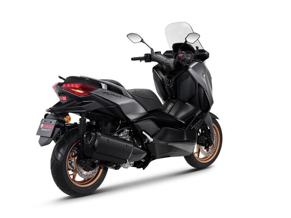 Image from: Yamaha XMAX 300 Tech Max Rasmi, Varian Premium Baharu Pada RM28,499*