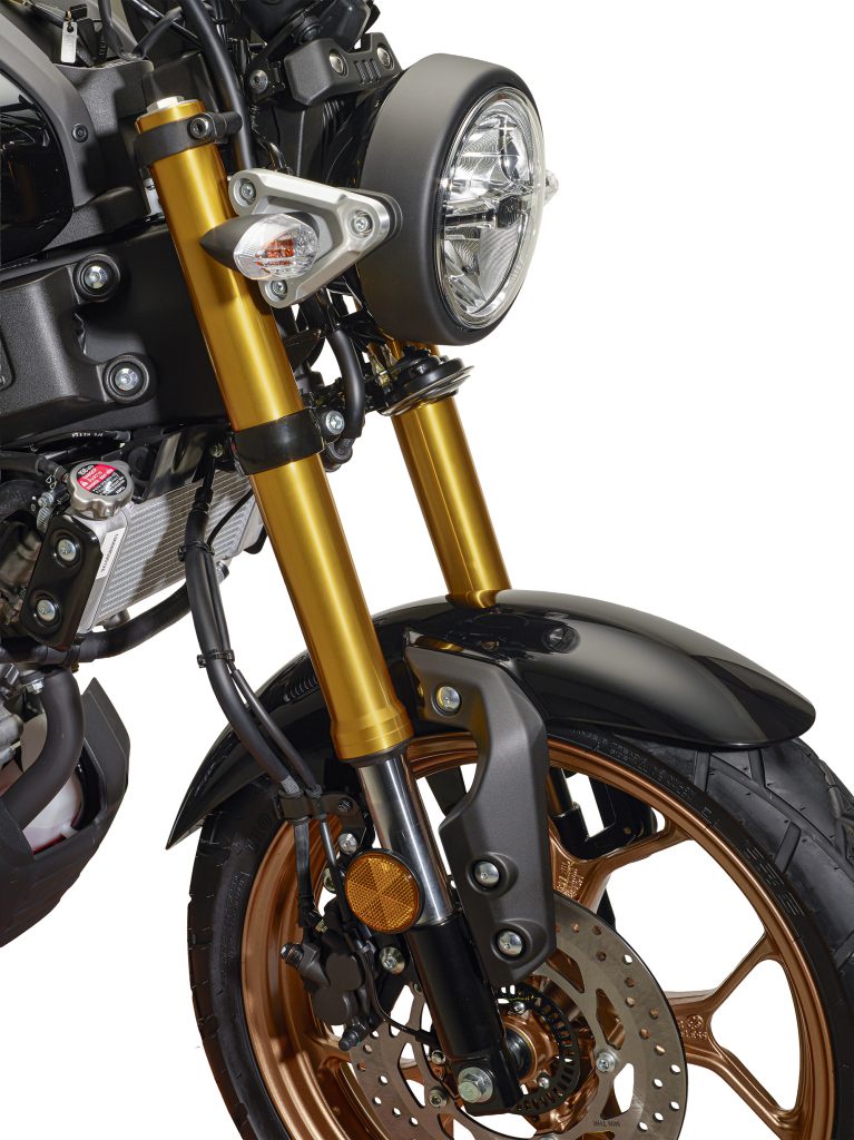 Image from: Yamaha XSR155 Rasmi Di Malaysia: Gaya Neo-Retro, Enjin 155cc VVA & ABS Dua Saluran, RM12,998*