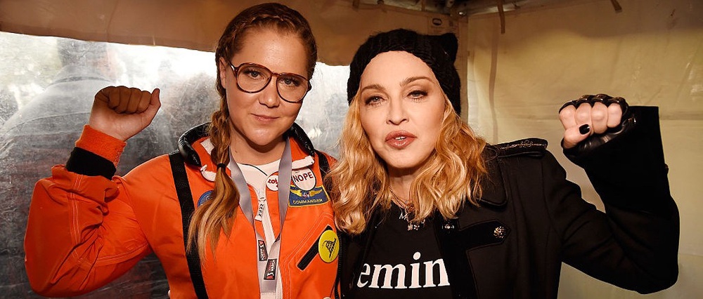 Amy Schumer Got Judgy (In A Good Way) As Madonna’s Latest ‘Vogue’ Guest ...