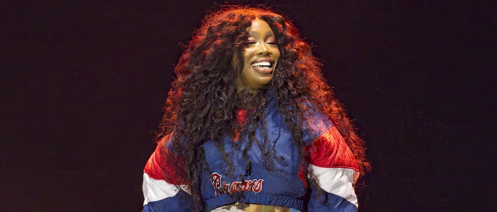 SZA Shut Down A Viral Rumor Claiming Frank Ocean Was Removed From Her ...