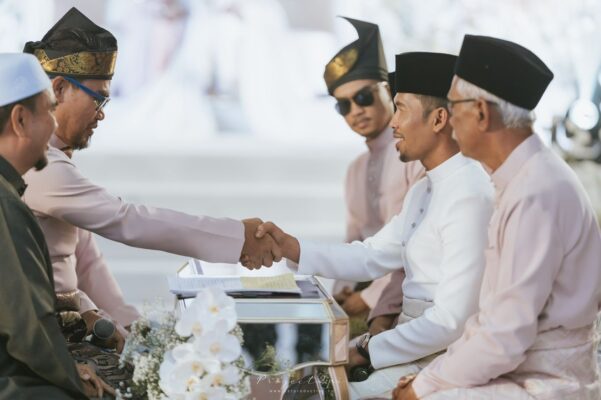 Dengan Sekali Lafaz Pelawak Shuib Kini Milik Watie Jumlah Hantaran