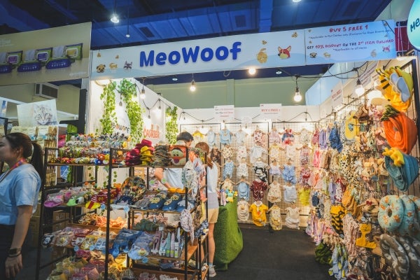 PetExpo26 300 shopping DSC04878