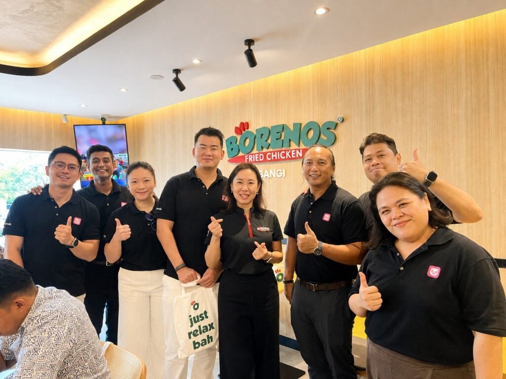 Janice and FoodPanda Team
